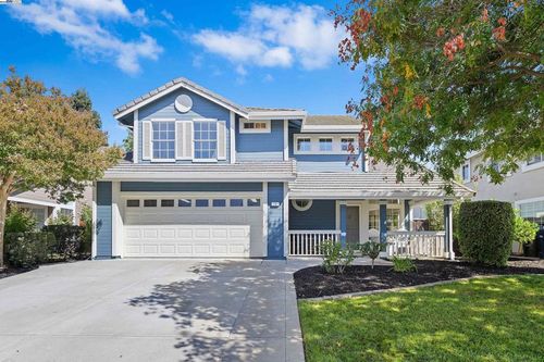 1121 Riviera Ct, Livermore, CA, 94551-8726 | Card Image