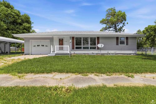 2 E 5th, Woodbine, KS, 67492-8855 | Card Image