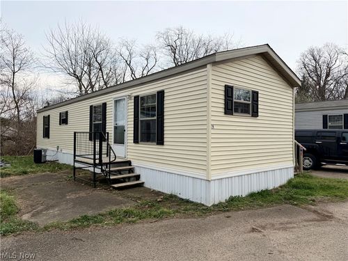 lot-29-2606 Lincoln Way Nw, Massillon, OH, 44647-5280 | Card Image
