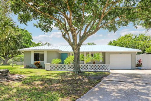 2125 Se East Dunbrooke Cir, Port St. Lucie, FL, 34952-8115 | Card Image