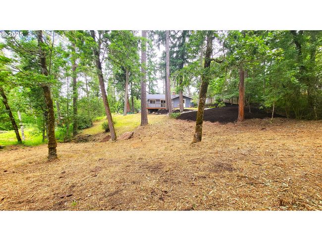 1400 W 40 Th Ave, House other with 3 bedrooms, 2 bathrooms and 1 parking in Eugene OR | Image 39