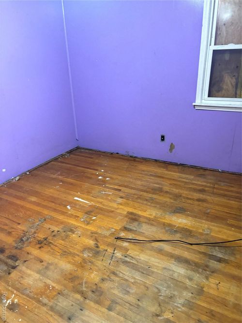 7724 Braile St, Detroit, MI, 48228-4610 | Card Image