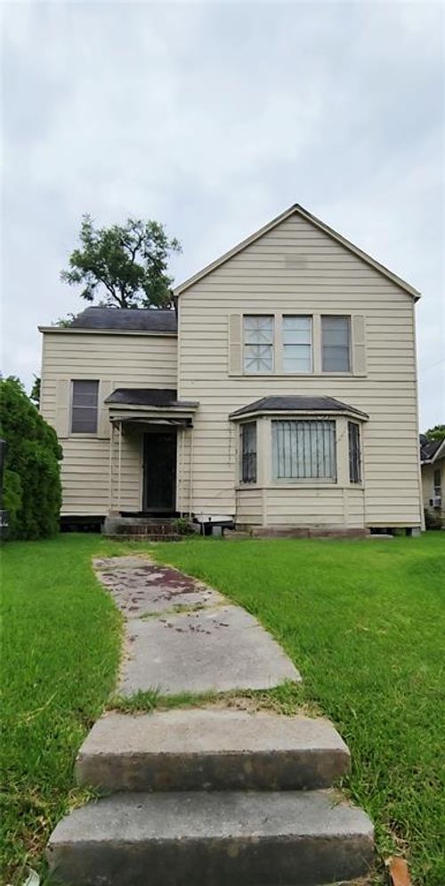 2104 New Jersey St, Baytown, TX, 77520-6050 | Card Image