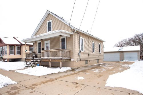 2404 Jackson Street, Two Rivers, WI, 54241 | Card Image