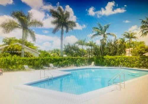 7-108-10762 La Placida Dr, Coral Springs, FL, 33065-3795 | Card Image