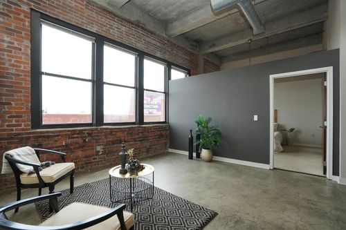 705-1535 Walnut St, Kansas City, MO, 64108-1354 | Card Image