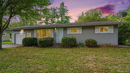 1017 W Marsh Road, Edenville Township, MI, 48657 | Card Image