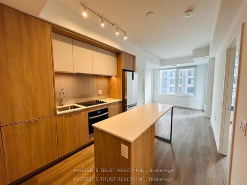 2007-395 Square 1 Dr, Mississauga, ON, L5B0P6 | Card Image