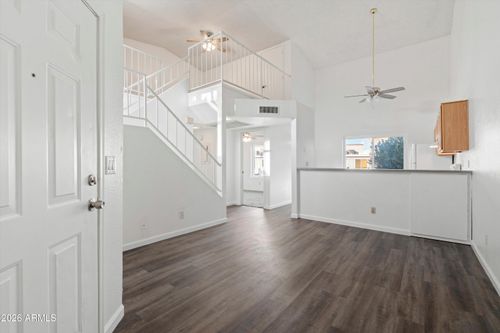 2026-19601 N 7th St, Phoenix, AZ, 85024-1642 | Card Image