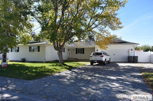 635 Reagan Ave, Idaho Falls, ID, 83401-3332 | Card Image