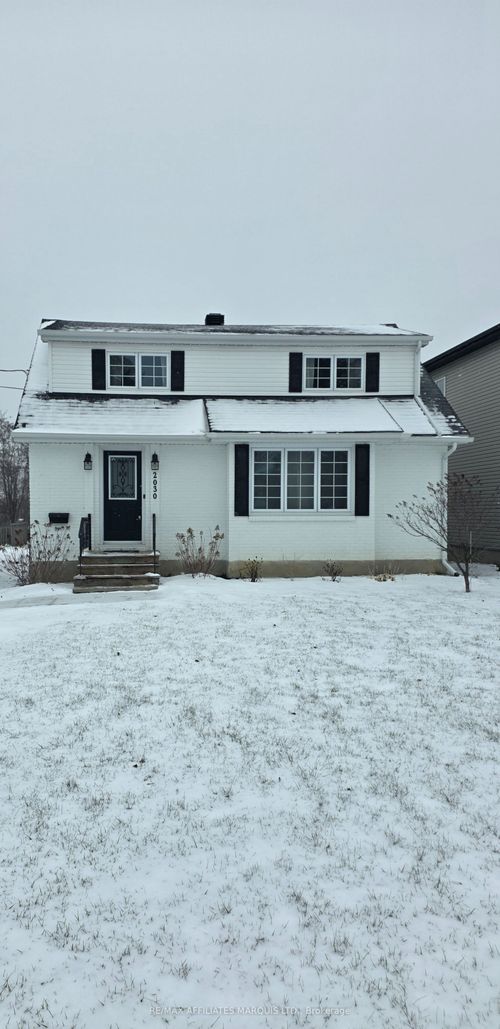 2030 Pitt St, Cornwall, ON, K6J5G1 | Card Image