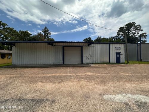 4517 11th St, Gulfport, MS, 39501-2407 | Card Image