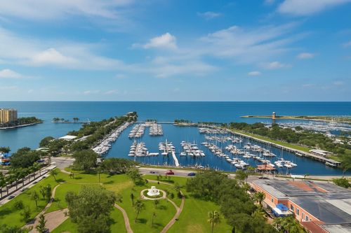 unit-1902-100 Beach Dr Ne, ST PETERSBURG, FL, 33701-3970 | Card Image