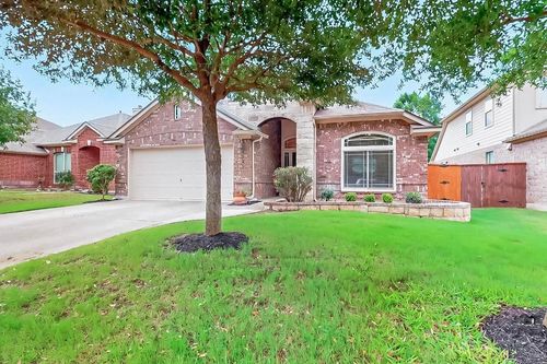 320 Atlanta Park Dr, Georgetown, TX, 78628-7172 | Card Image