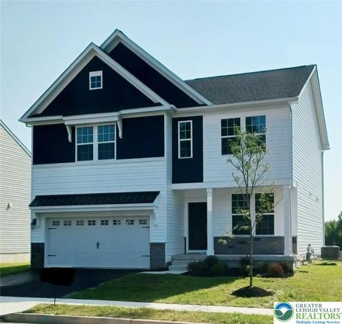 125 Winding Rd, Forks Twp, PA, 18040-8807 | Card Image