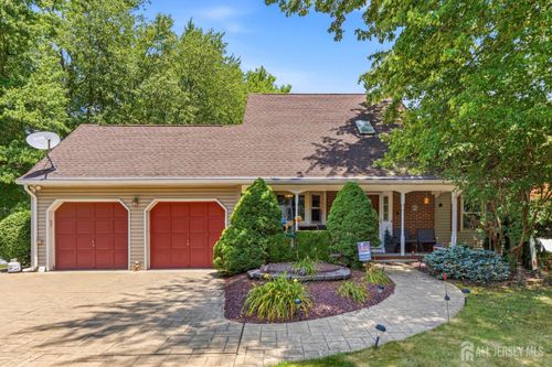 9 Benjamin Ct, Old Bridge, NJ, 08857-3203 | Card Image