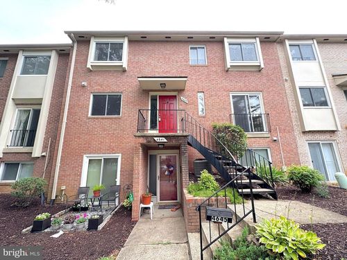 4645 Logsdon Dr, ANNANDALE, VA, 22003-3564 | Card Image