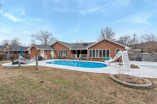 7351 Rolling River Pkwy, Nashville, TN, 37221-3315 | Card Image