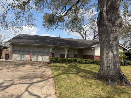 6402 Tarna Lane, Houston, TX, 77074 | Card Image