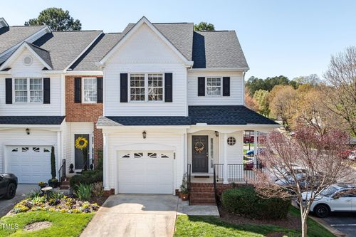 5569 Sea Daisy Dr, Raleigh, NC, 27606-3747 | Card Image