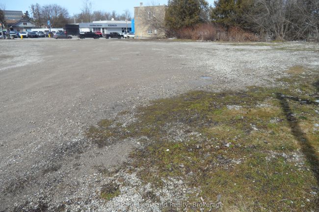 4 Goderich St E, Home with 0 bedrooms, 0 bathrooms and null parking in Seaforth ON | Image 11