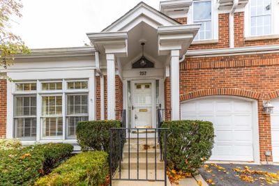 757 Hibbard Road, Townhouse with 3 bedrooms, 2 bathrooms and 2 parking in Wilmette IL | Image 2