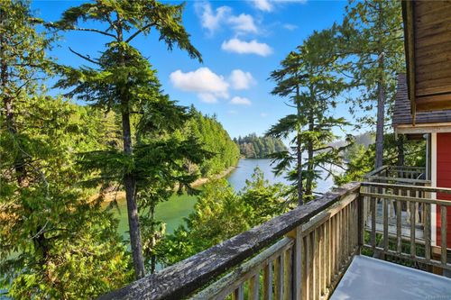 265 Boardwalk Blvd, Ucluelet, BC, V0R | Card Image