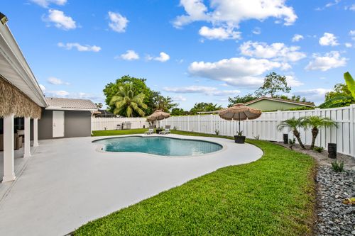 8552 Shadow Wood Blvd, Coral Springs, FL, 33071-6741 | Card Image