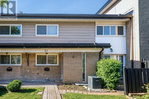 27-925 Bayly St, Pickering, ON, L1W1L4 | Card Image