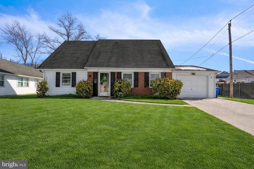 4 Hamilton Ln, WILLINGBORO, NJ, 08046-1705 | Card Image