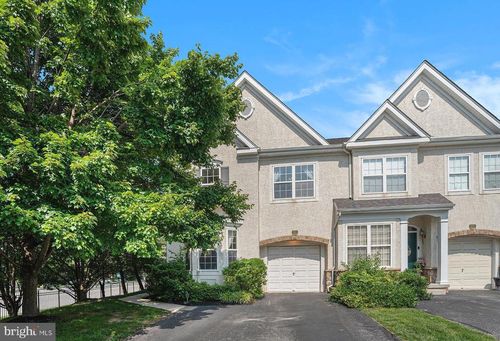 101 Rolling Hill Dr, Plymouth Meeting, PA, 19462-2450 | Card Image