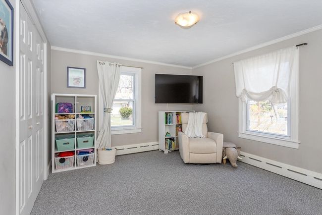31 7 Th St, House other with 3 bedrooms, 2 bathrooms and 2 parking in Stoughton MA | Image 5