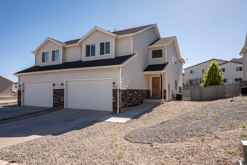 879 S 25 W, Cedar City, UT, 84720-1222 | Card Image