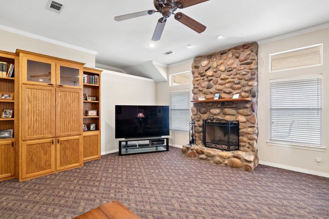 734 Young Bend Rd, House other with 4 bedrooms, 3 bathrooms and null parking in Brock TX | Image 12