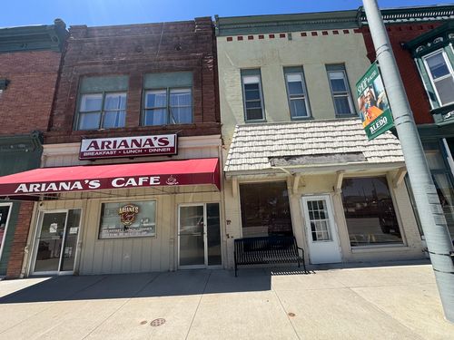 213 S College Avenue, Aledo, IL, 61231 | Card Image