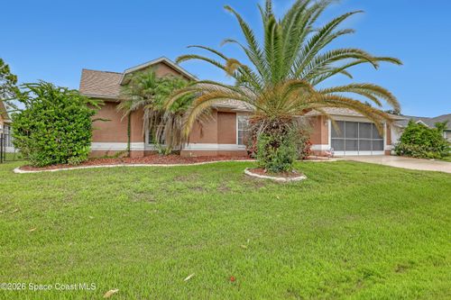 1733 Dalroy St Nw, Palm Bay, FL, 32907-9213 | Card Image