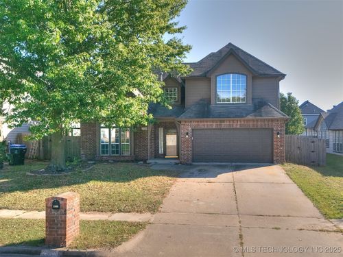 2909 Oakland St, Broken Arrow, OK, 74012-9528 | Card Image