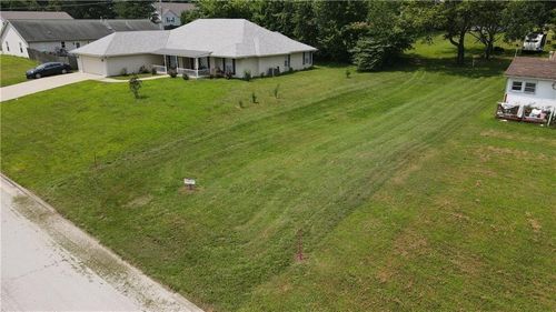 202 24th St, Higginsville, MO, 64037-1960 | Card Image