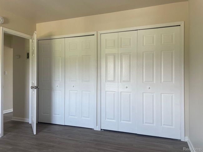 APT-224 - 19220 Wick Rd, Condo with 2 bedrooms, 1 bathrooms and null parking in Allen Park MI | Image 10
