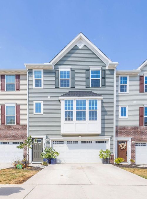 6800 Frey Ln, Reynoldsburg, OH, 43068-3721 | Card Image