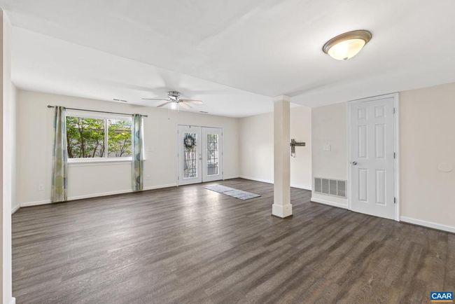 86 Woodlake Dr, Townhouse with 3 bedrooms, 2 bathrooms and null parking in CHARLOTTESVILLE VA | Image 6