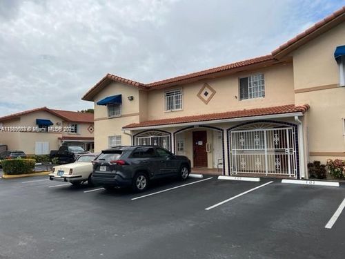 9-2258 W 74th St, Hialeah, FL, 33016-6848 | Card Image