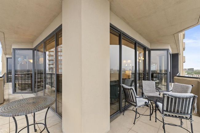 APT-1901 - 3350 Mccue Rd, Condo with 2 bedrooms, 2 bathrooms and null parking in Houston TX | Image 18
