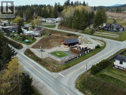 8122 101 Highway, Powell River, BC, V8A0S1 | Card Image