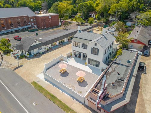 741 Park Ave, Hot Springs, AR, 71901-3039 | Card Image