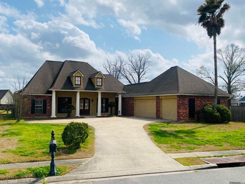 4747 Evergreen Dr, Port Allen, LA, 70767-5970 | Card Image