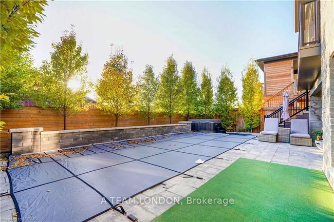 1095 Riverbend Rd, House other with 4 bedrooms, 0 bathrooms and 2 parking in London ON | Image 47