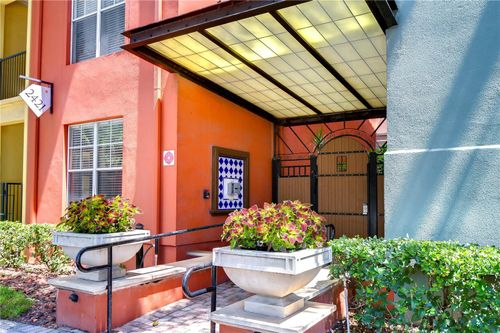 unit-234-2410 W Azeele St, Tampa, FL, 33609-3358 | Card Image