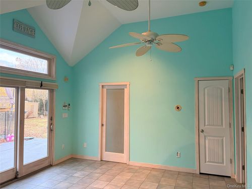 93 Revilo Ave, Shirley, NY, 11967-1712 | Card Image