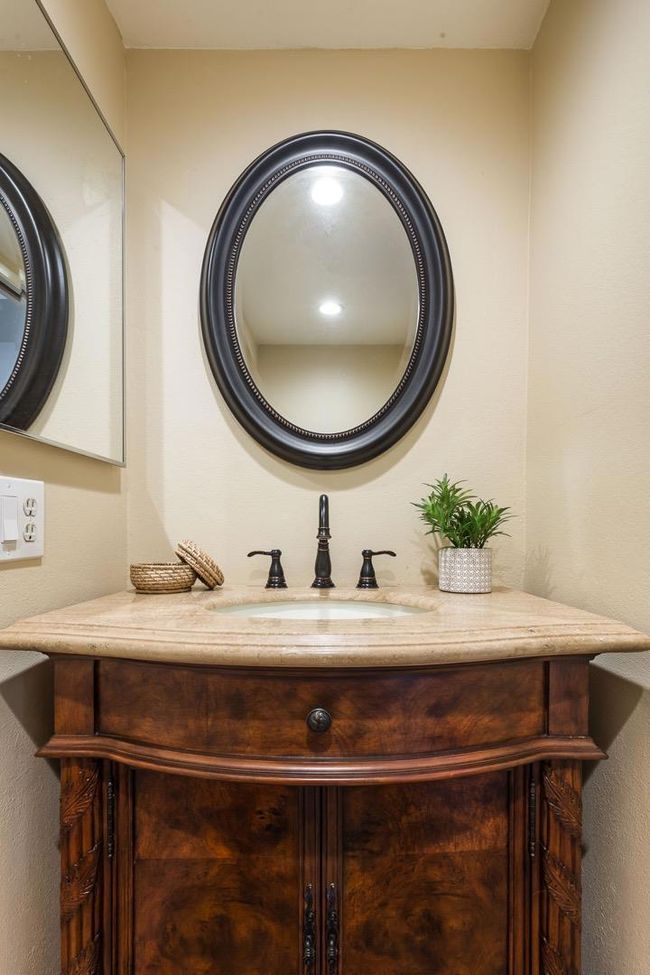 19414 Vineyard Ln, Townhouse with 3 bedrooms, 3 bathrooms and 20 parking in Saratoga CA | Image 10